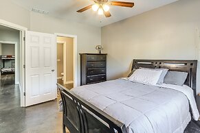 Balcony & Patio: Spacious Home in Bel Aire!