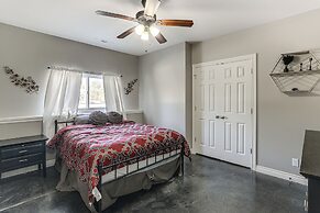 Balcony & Patio: Spacious Home in Bel Aire!