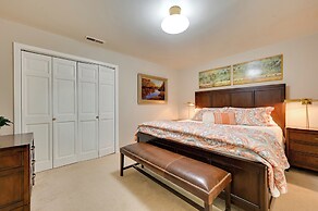 2 Mi to Bitterroot River: Downtown Corvallis Apt!