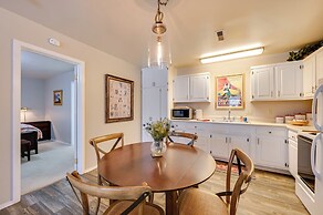 2 Mi to Bitterroot River: Downtown Corvallis Apt!