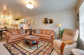 2 Mi to Bitterroot River: Downtown Corvallis Apt!