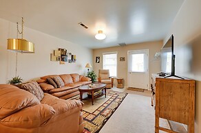 2 Mi to Bitterroot River: Downtown Corvallis Apt!