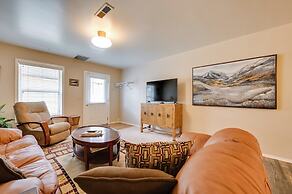 2 Mi to Bitterroot River: Downtown Corvallis Apt!