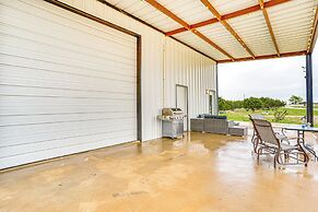 The Greek Island Ranch Near Dtwn Mineral Wells