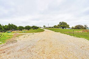 The Greek Island Ranch Near Dtwn Mineral Wells