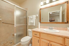 3 Mi to Dtwn Hiawassee: Mountain Cottage w/ Views