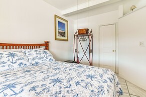 < 1 Mi to Beach: Hudson Apt w/ Fishing Dock Access