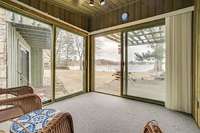Sauna & Dock: 'castle House' on Private Beach!