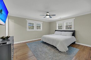 7 Mi to Dtwn: Waterside Oasis in Charleston