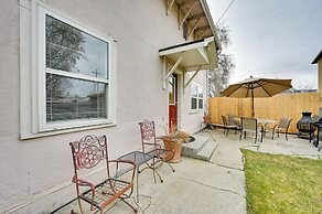 2 Mi to Fly Fishing: Bbq-ready Corvallis Apartment