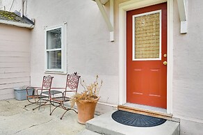 2 Mi to Fly Fishing: Bbq-ready Corvallis Apartment