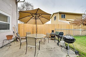 2 Mi to Fly Fishing: Bbq-ready Corvallis Apartment