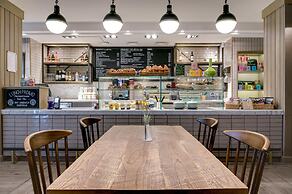 Hub By Premier Inn Edinburgh - Royal Mile