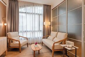 HIRU UHINAK HOTEL