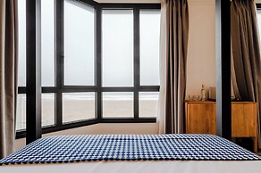 HIRU UHINAK HOTEL