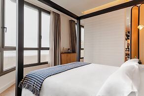 HIRU UHINAK HOTEL