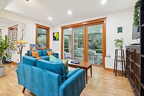 Private Garden Retreat With Gym & Golf Path Access 2 Bedroom Home