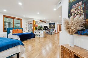 Private Garden Retreat With Gym & Golf Path Access 2 Bedroom Home