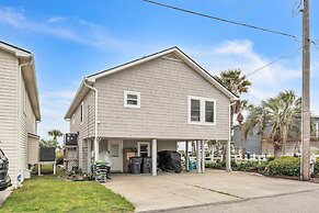 Coastal Camelot - Walk To Surfside Beach 2 Bedroom Duplex