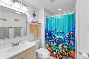 Coastal Camelot - Walk To Surfside Beach 2 Bedroom Duplex