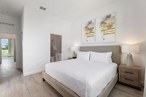 Harmony Haven Boutique Townhome At Azzure Resort Near Disney By Shine 