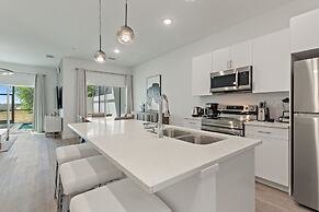 Harmony Haven Boutique Townhome At Azzure Resort Near Disney By Shine 