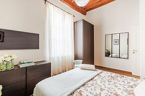 Lunav House in Lucca