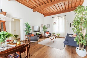 Lunav House in Lucca