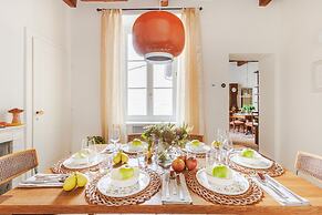 Lunav House in Lucca