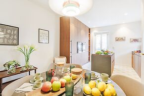 Lunav House in Lucca