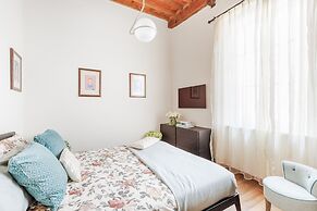 Lunav House in Lucca