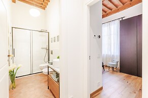 Lunav House in Lucca