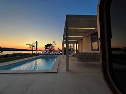 Amadria Exclusive Beach Villa