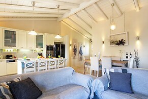 La Casa Sedici by Corfu Escapes