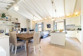 La Casa Sedici by Corfu Escapes