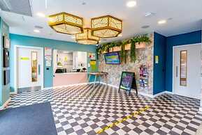 Student Only Belaton House