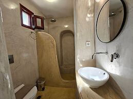 Dreamer s Secret Villa II