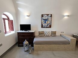 Dreamer's Secret Villa