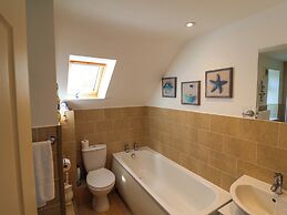 Rosemarie Annexe