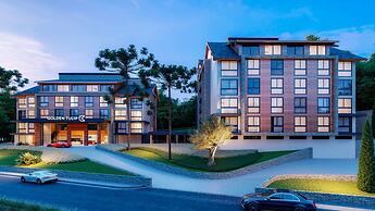 Golden Tulip Canela OFICIAL