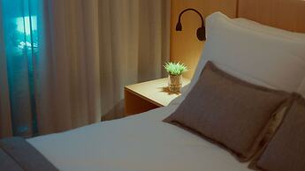 Golden Tulip Canela OFICIAL