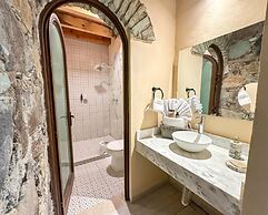 Tierra Adentro Hotel Fashion Grill & Spa