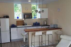 Bali Hi Cliff Cottage-sleeps 2-hot Tub-5minbeach