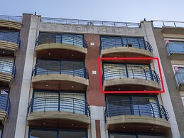 Central Seafront Apartment in Koksijde