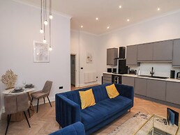 The Salisbury Apartment 103