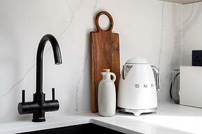 Your Apartment - Camden