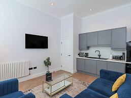 The Salisbury Apartment 104