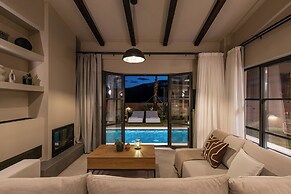 ARCĀSA Villas Collection by Omilos Hotels