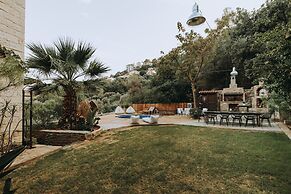 Luxury Villa Rodianna