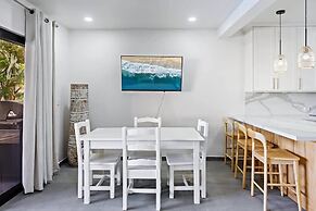 Coco Sunset Hills 20